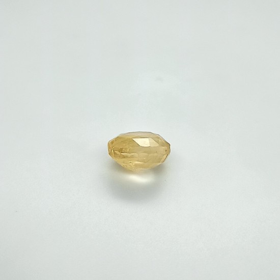 Yellow Sapphire (Pukhraj) 8.77 Ct Good quality Yellow Sapphire (Pukhraj) 8.77 Ct Good quality